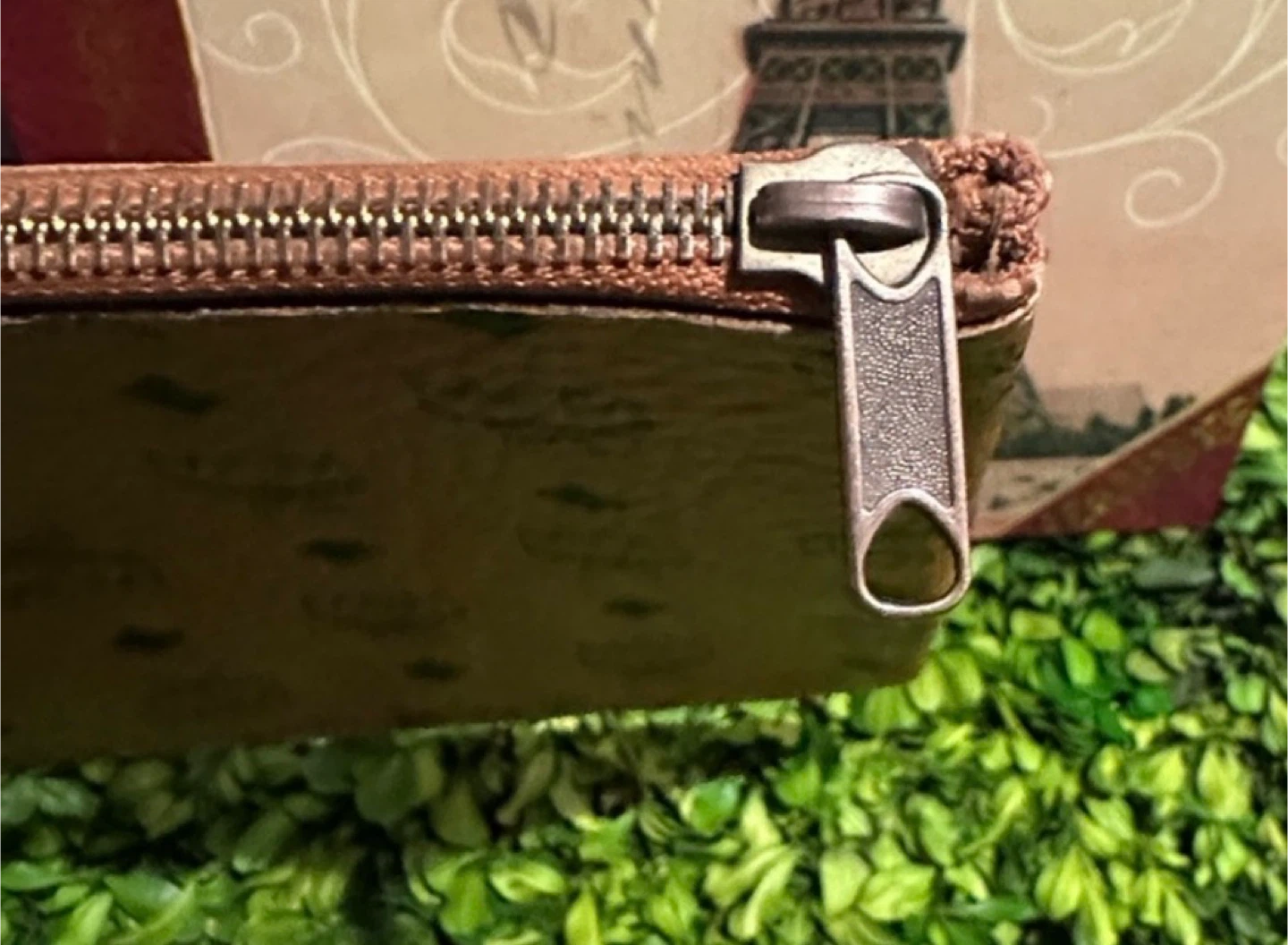 MCM Visetos Pouch Clutch - photo 4
