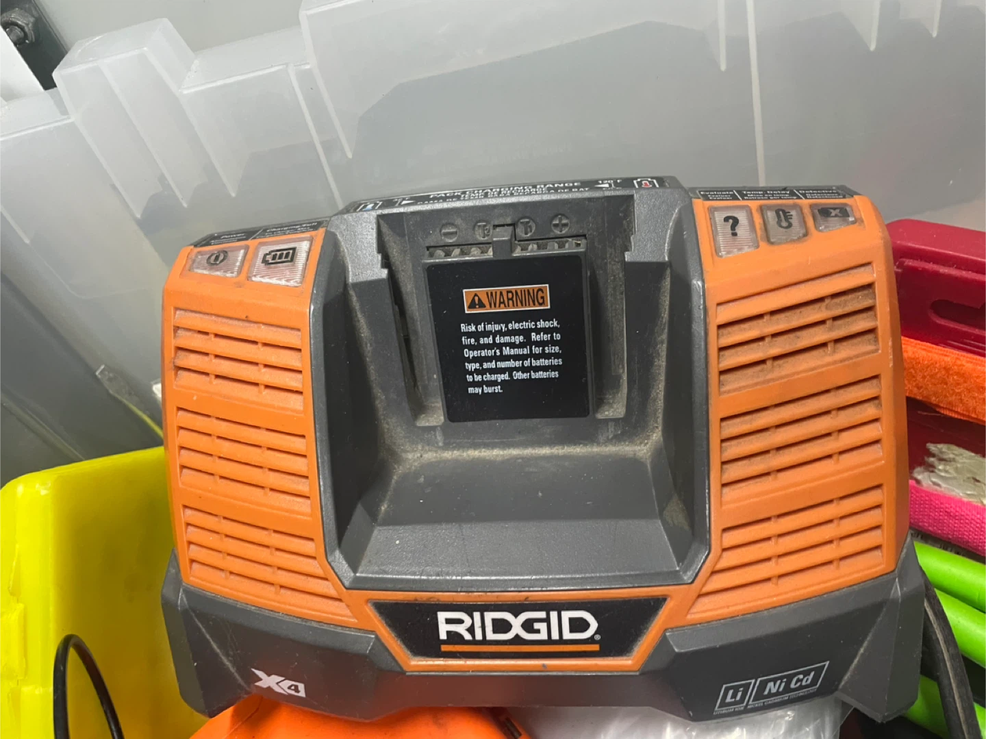 Ridgid 18V Lithium Ion Battery and Charger