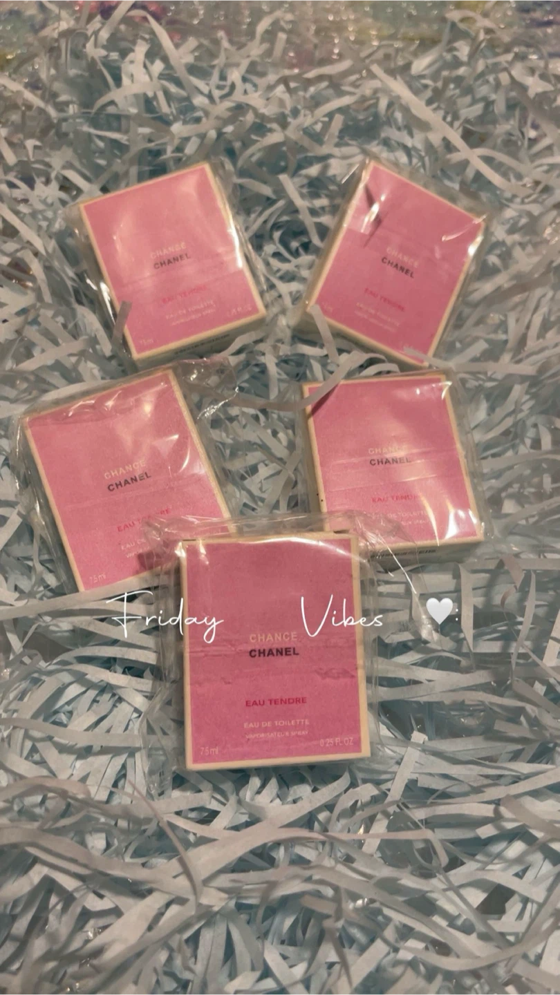 CHANEL CHANCE EAU TENDRE Eau de Toilette Spray (5 x 75ml)