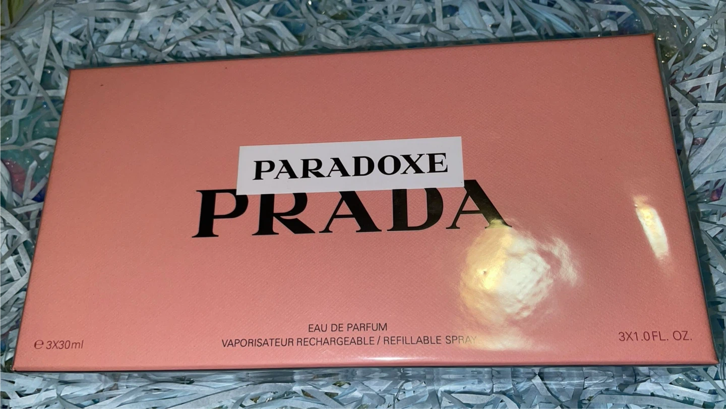 Prada Paradoxe Eau de Parfum Refillable Spray Set