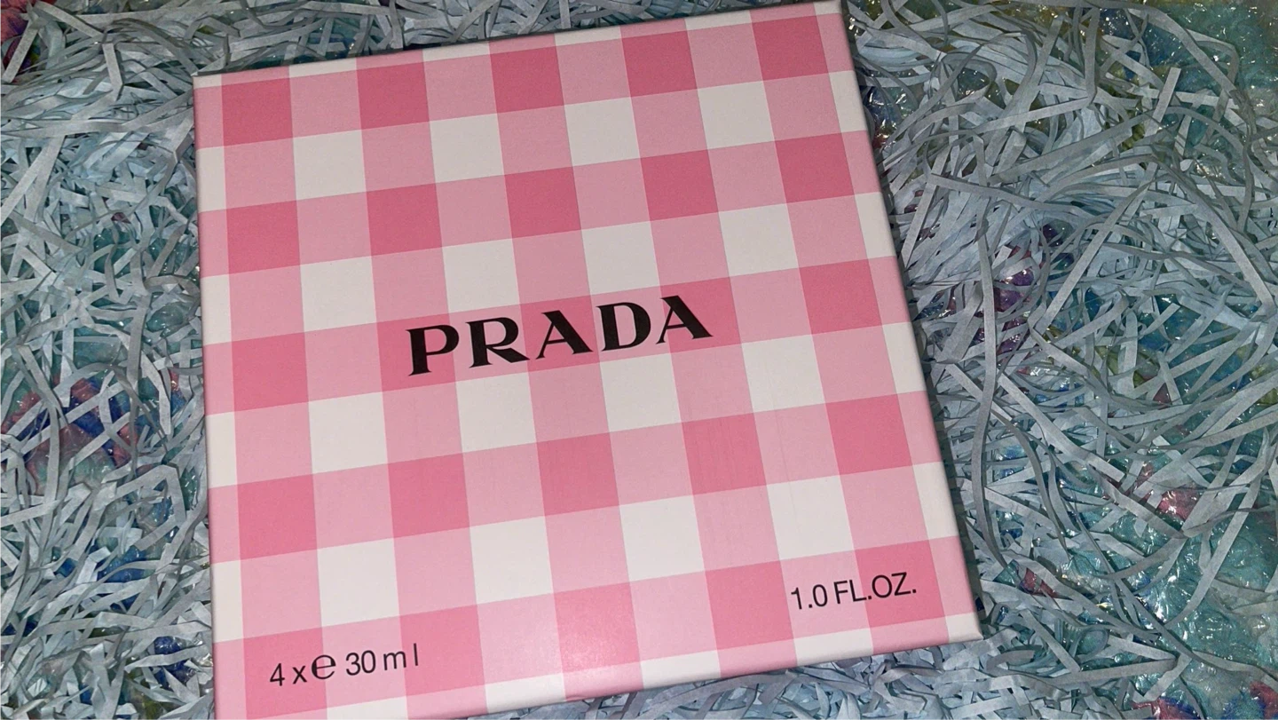 Prada Parfums Gift Set