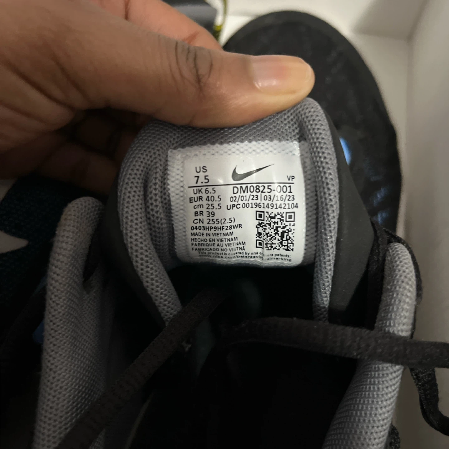 Nike Giannis Immortality 2 Basketball Shoes - photo 4