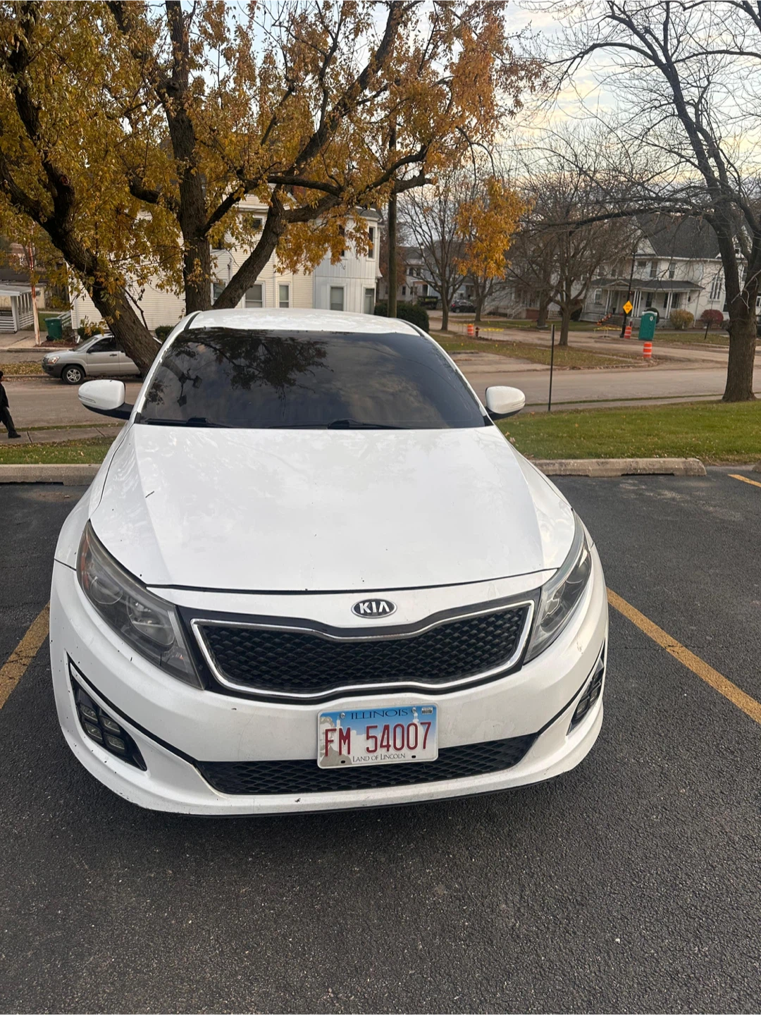 White Kia Optima Sedan - photo 2