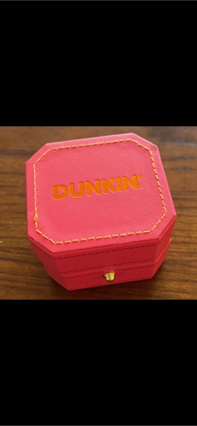 NEW Limited Edition Dunkin Proposal Wedding Ring Box - photo 2