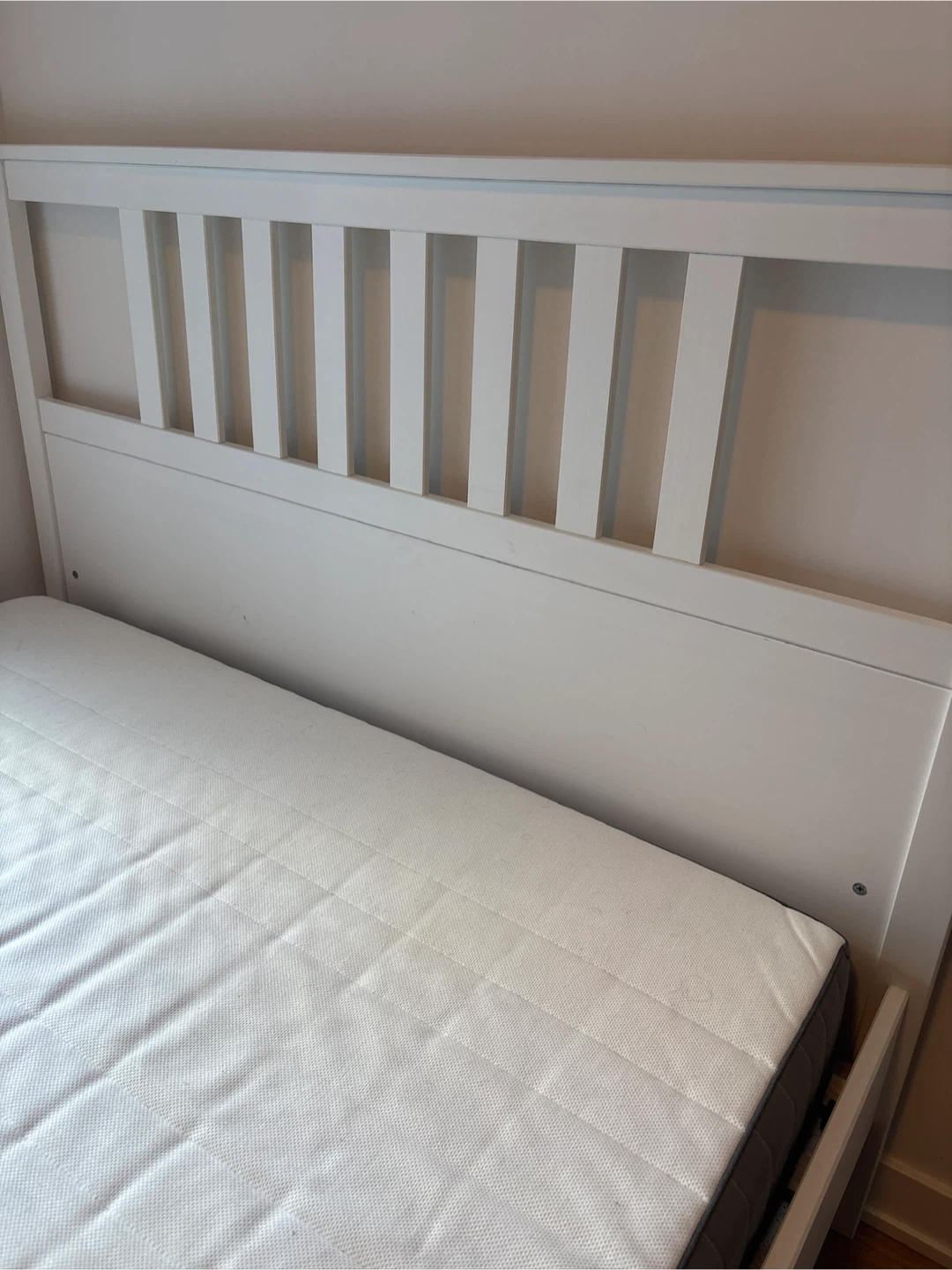 QUEEN Bed Frame (Free Mattress) - photo 3