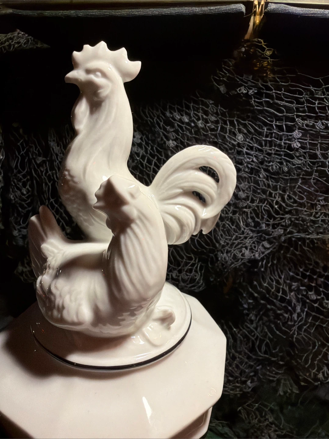 Vintage Rooster Ceramic Jar with Lid - photo 2
