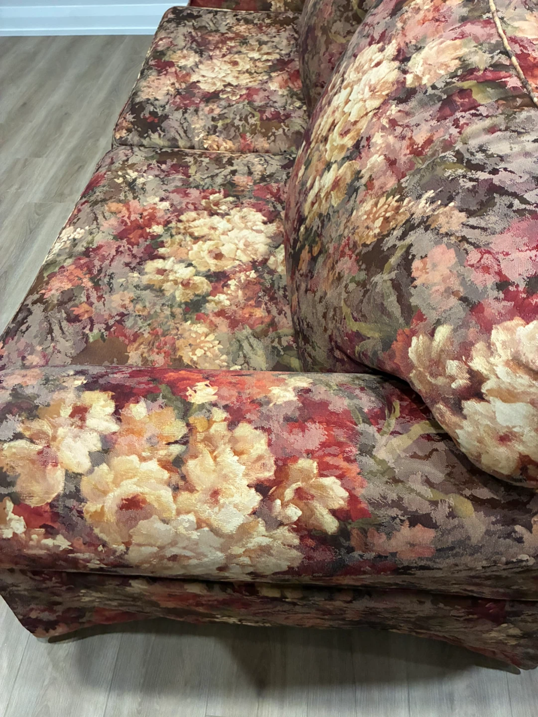 Floral Print Sofa - photo 3