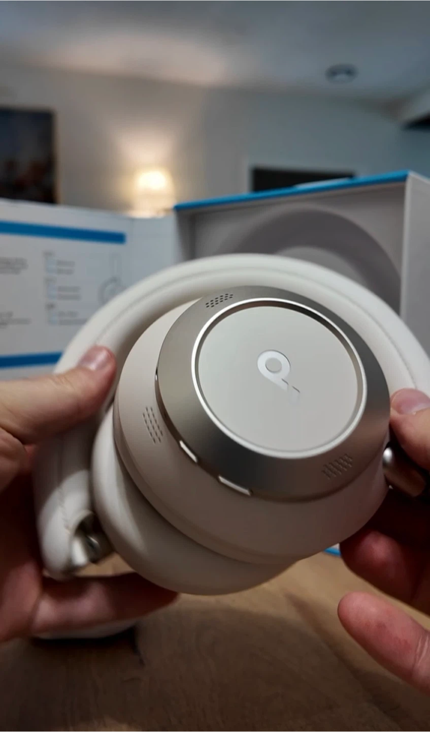 Soundcore Space One Pro Headphones - photo 4