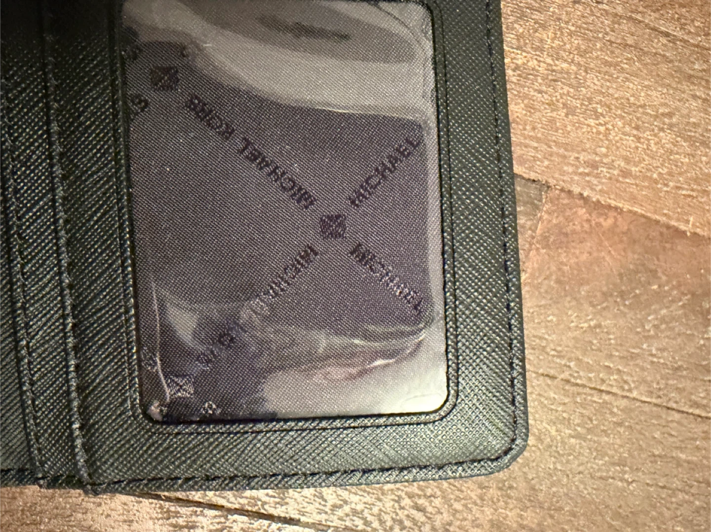 Michael Kors Black Leather Wallet - photo 3