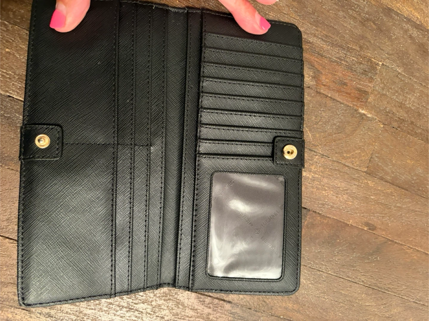 Michael Kors Black Leather Wallet - photo 4