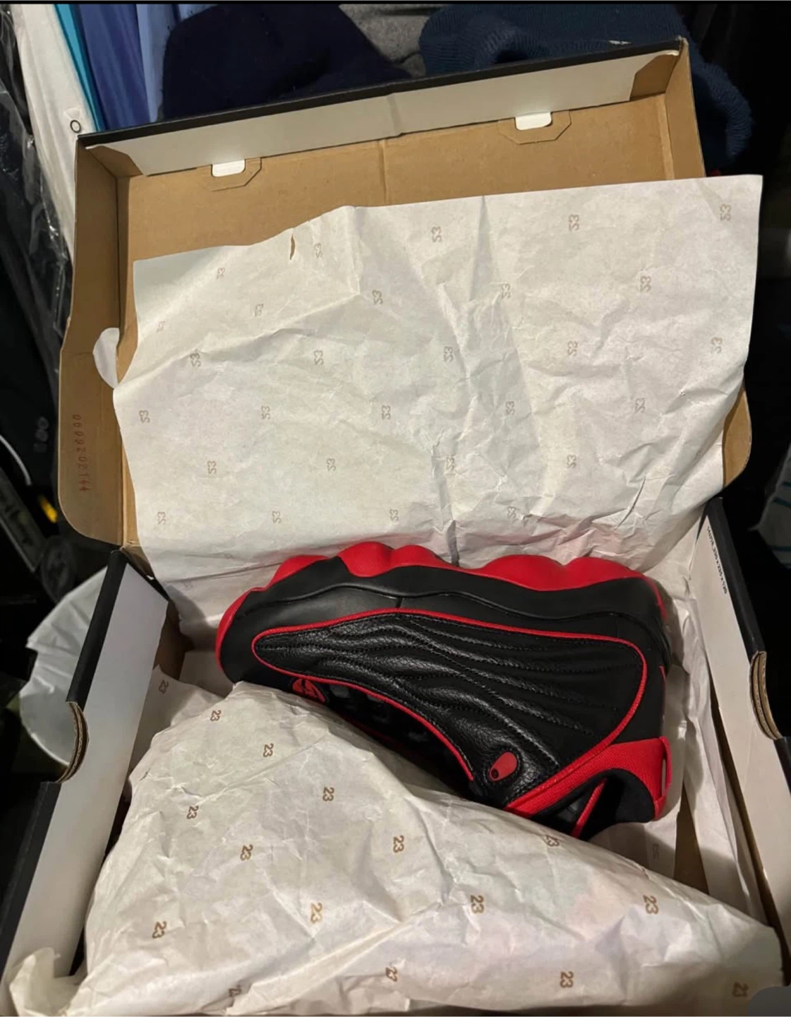 BRAND NEW Jordan Pro Strong "Bred" Youth Sneakers - photo 5