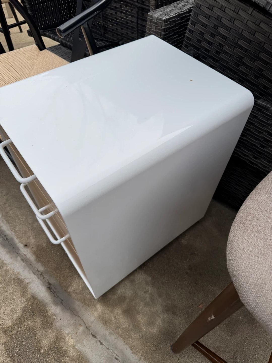 White 3-Drawer Filing Cabinet - photo 3