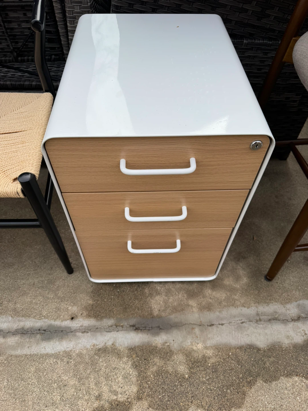 White 3-Drawer Filing Cabinet