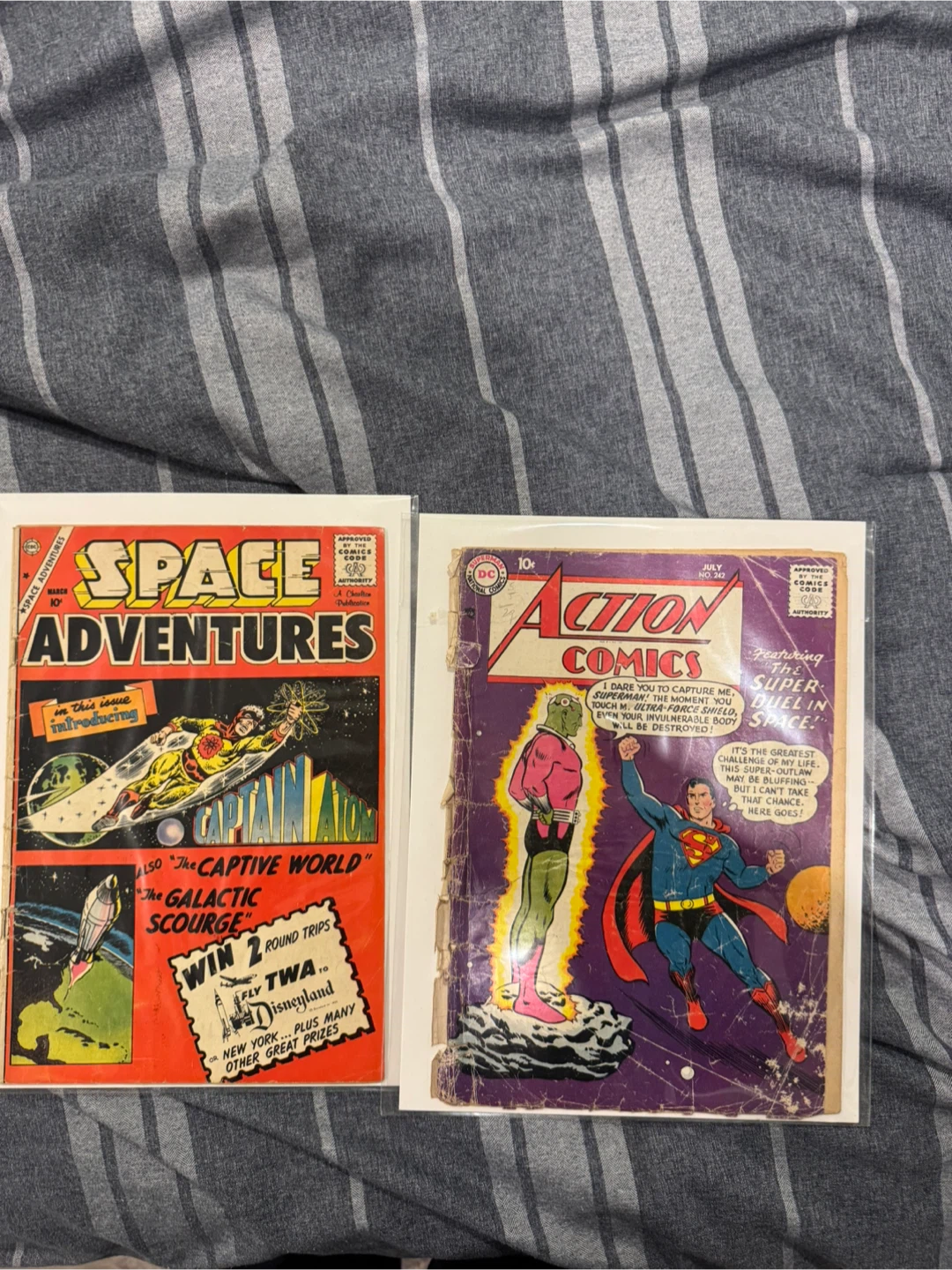 Comic book lot