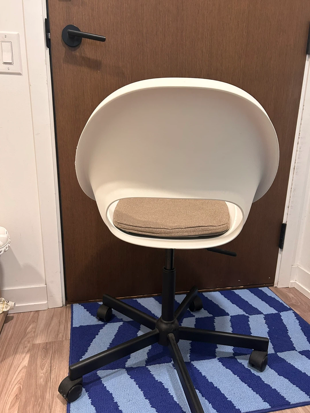IKEA White Office Chair - photo 3