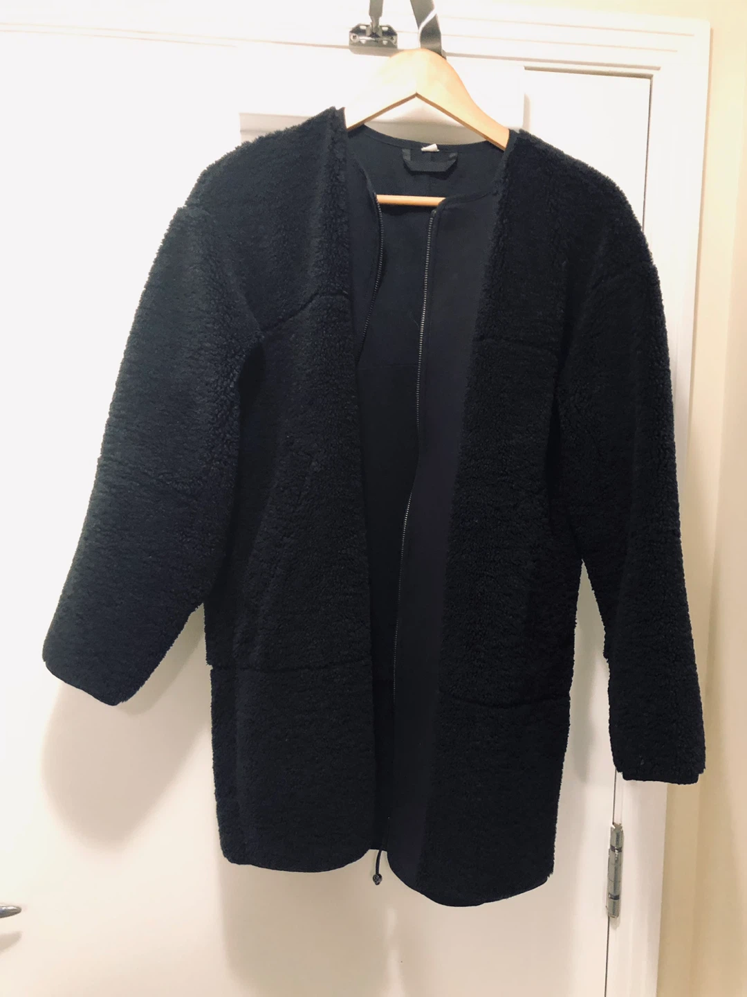Stunning Lululemon Black Fleece Zip-Up Jacket - photo 3