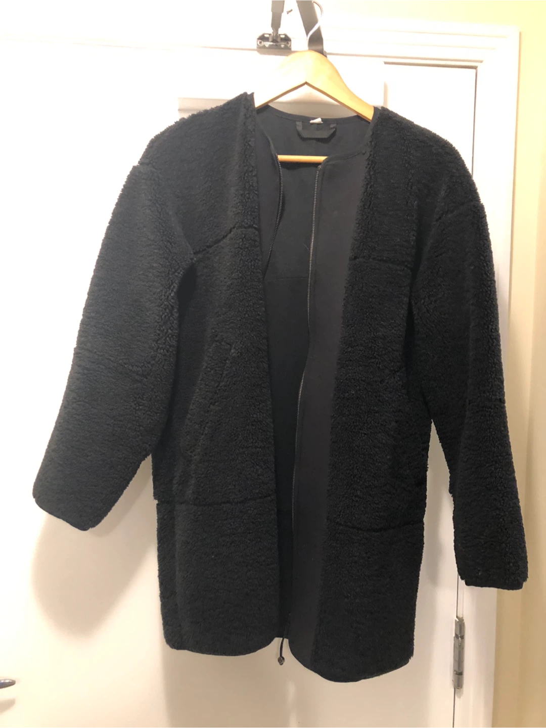 Stunning Lululemon Black Fleece Zip-Up Jacket - photo 4