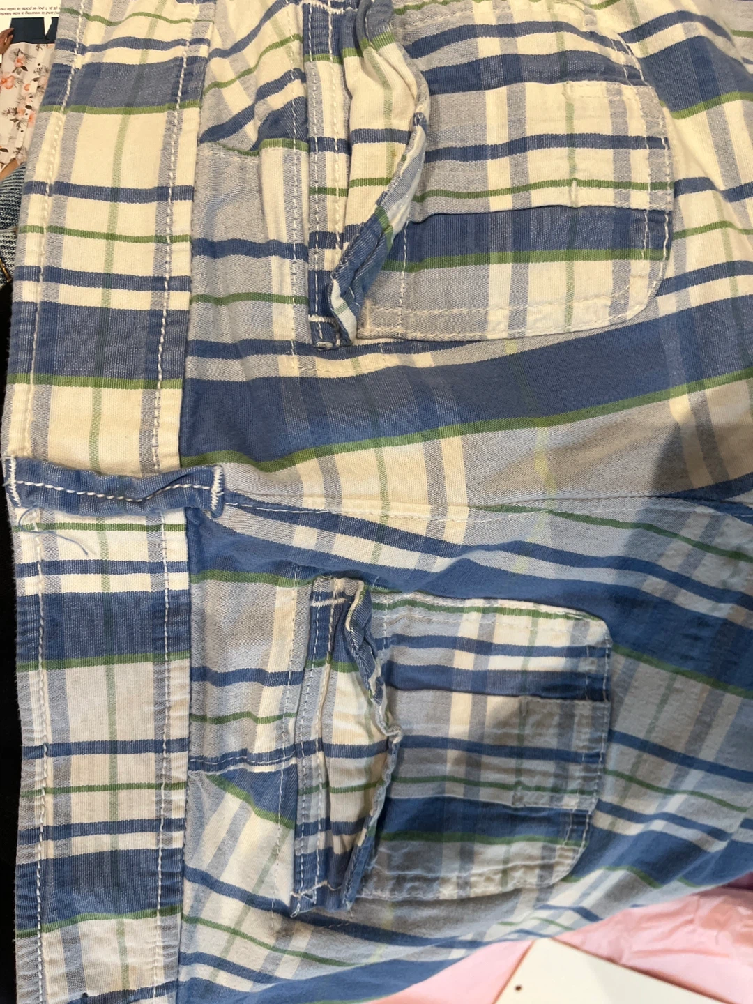 Abercrombie & Fitch Plaid Shorts - Size 4 - photo 4