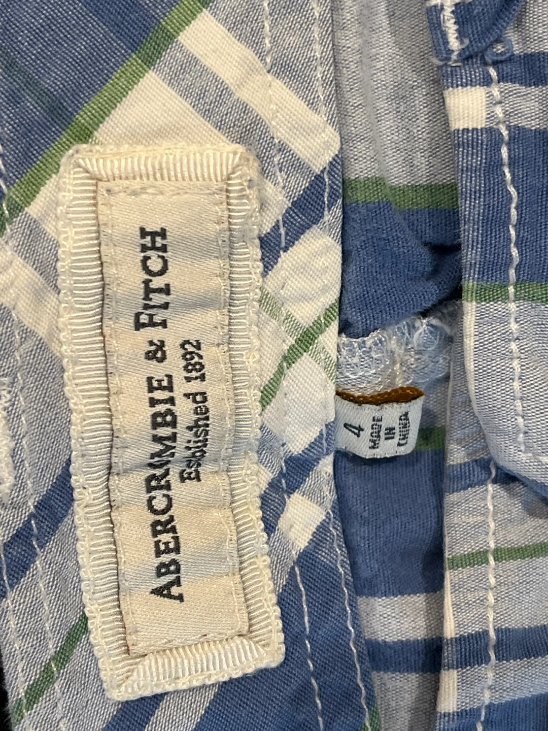 Abercrombie & Fitch Plaid Shorts - Size 4 - photo 3