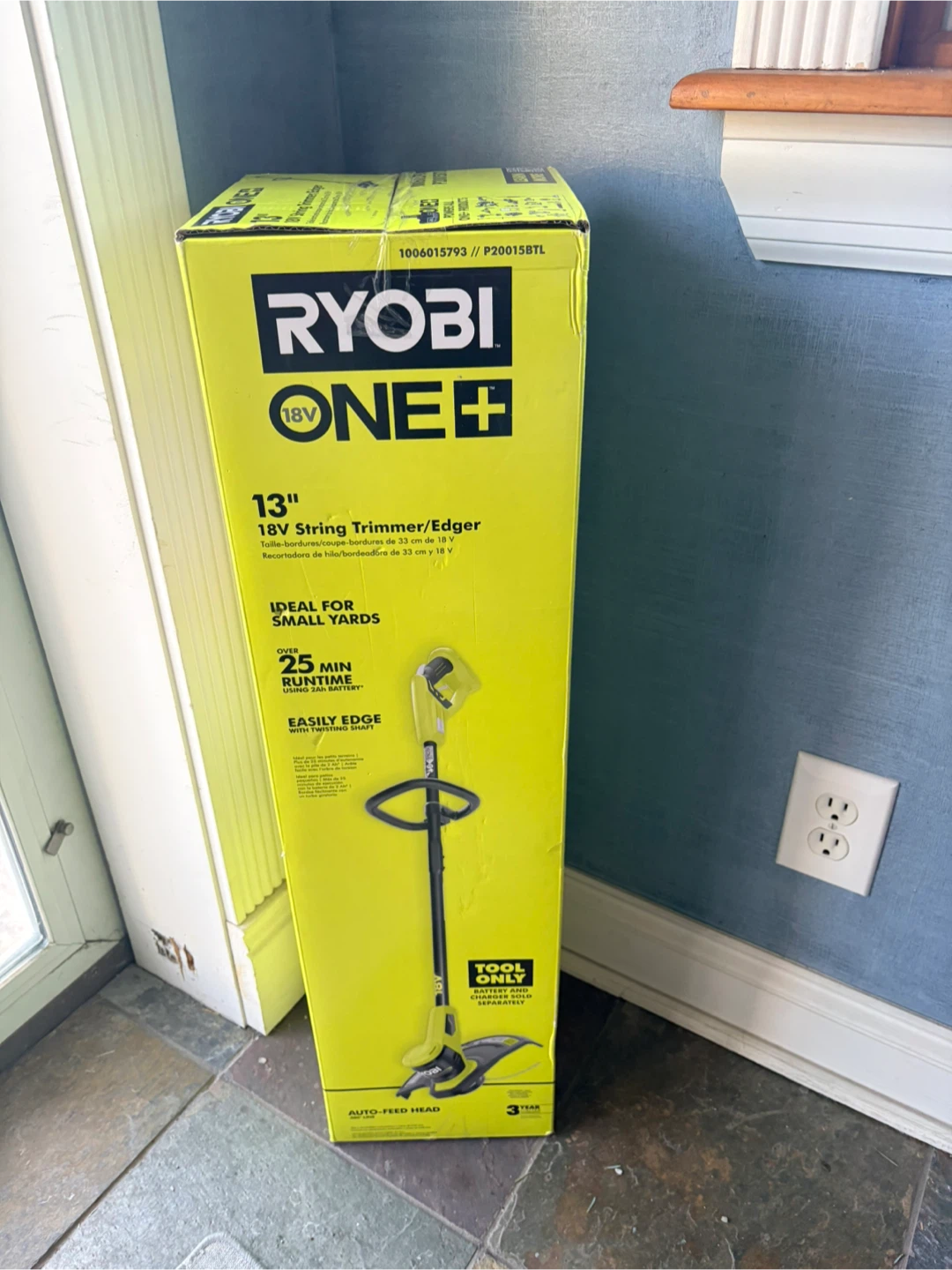 NIB RYOBI ONE+ 18V 13 in. Cordless Battery String Trimmer - photo 2