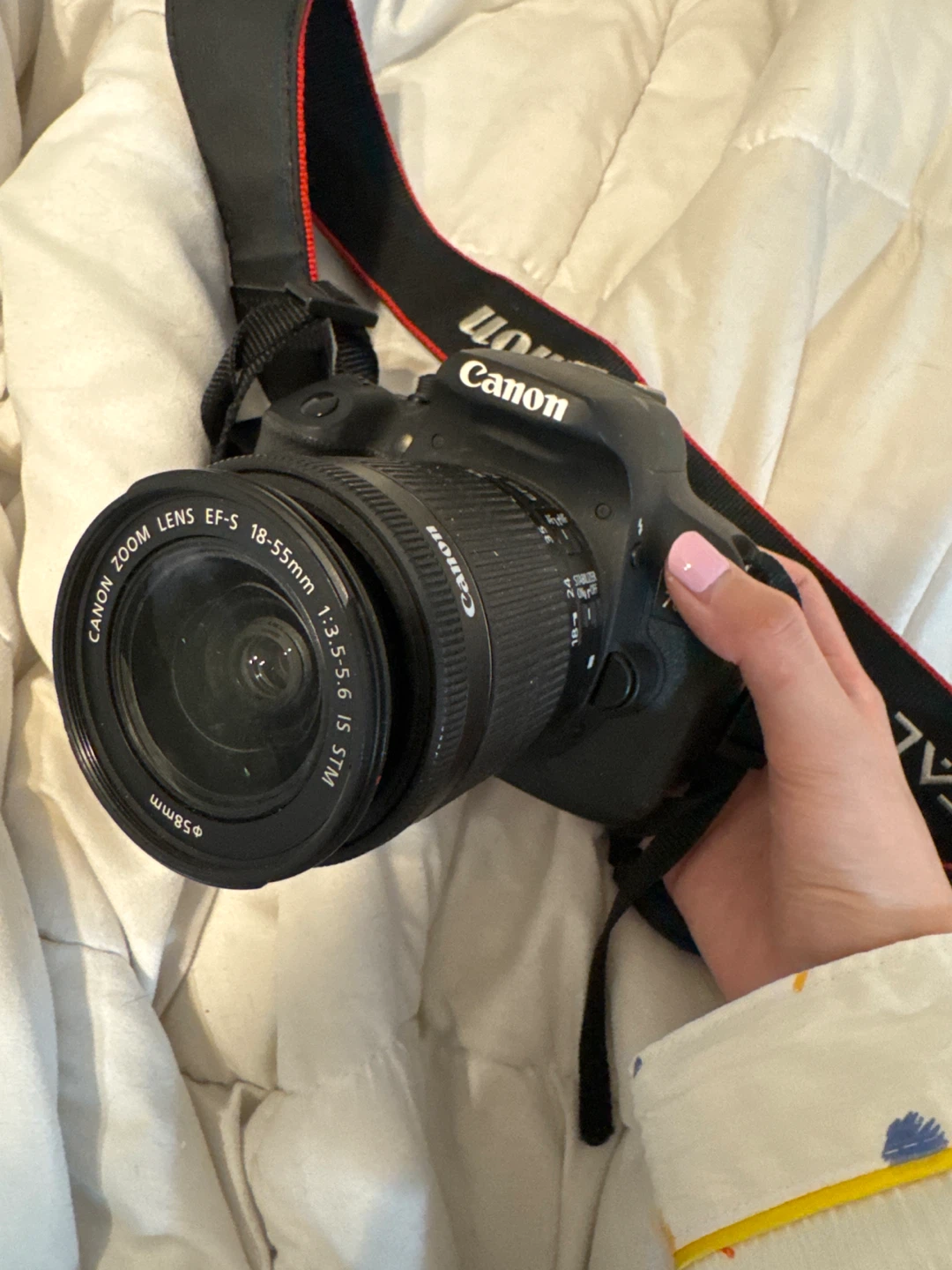 Canon EOS 700D Digital SLR Camera with 18-55mm Lens