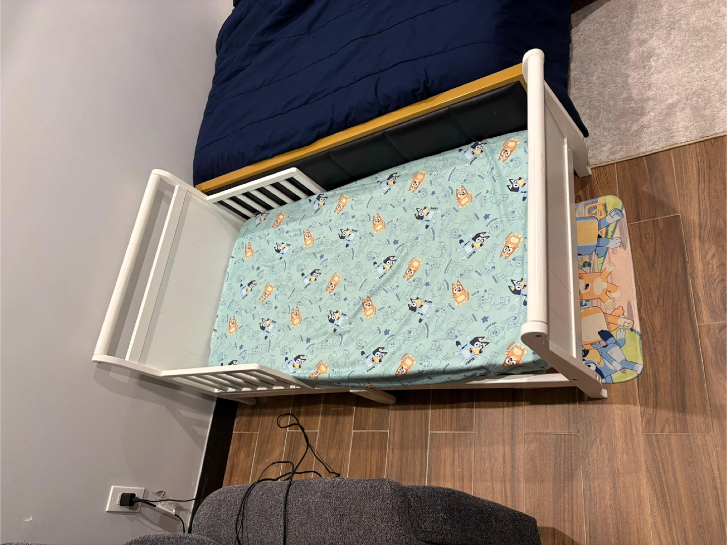 White Toddler Sleigh Bed - photo 2