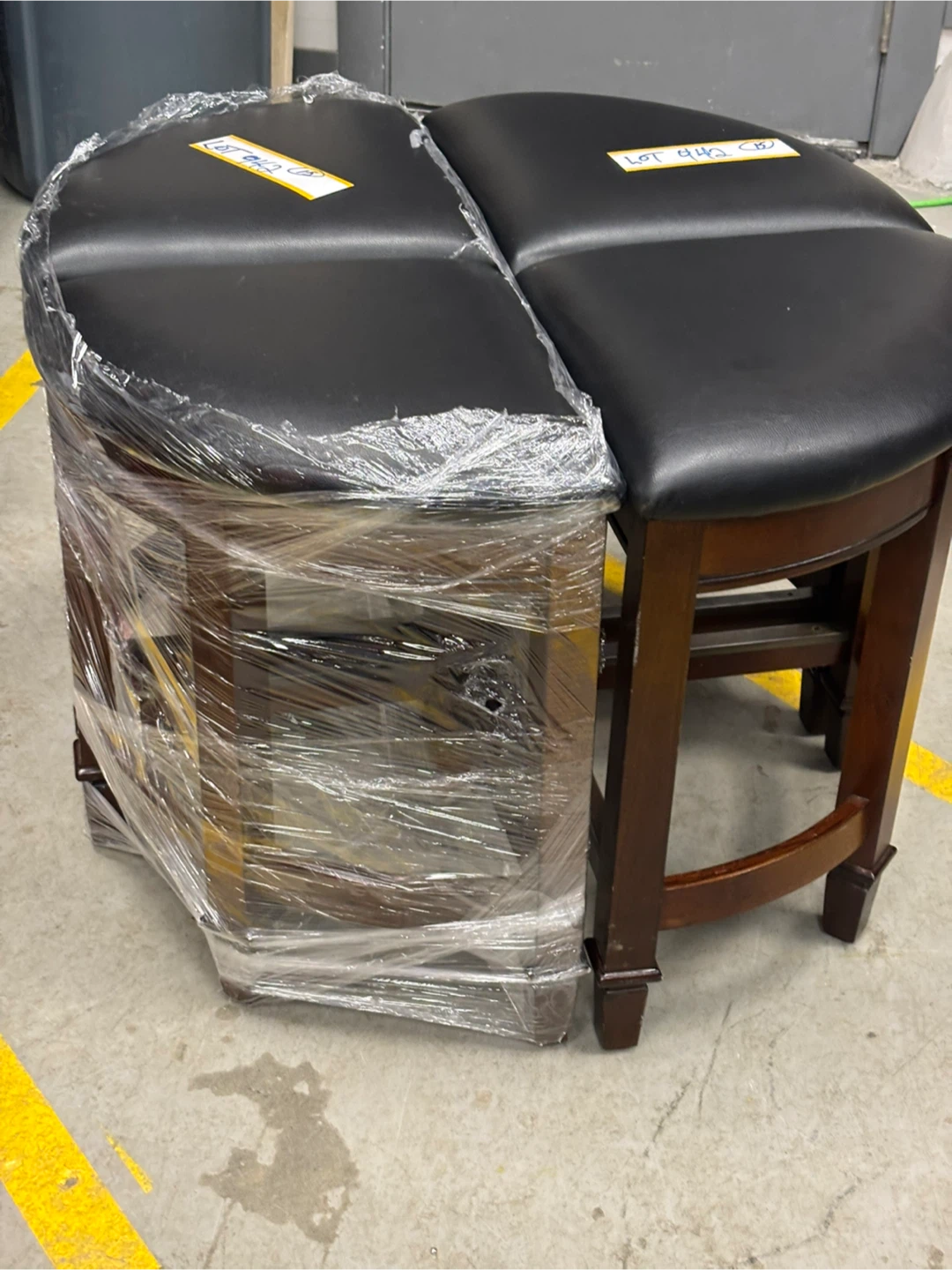Set of 4 Wood Bar Stools with Black Faux Leather Tops - photo 4