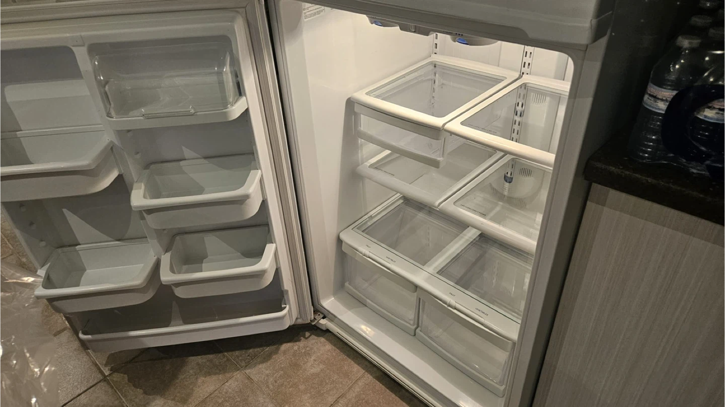 Maytag Top Freezer Refrigerator MTB1864ARW - photo 2