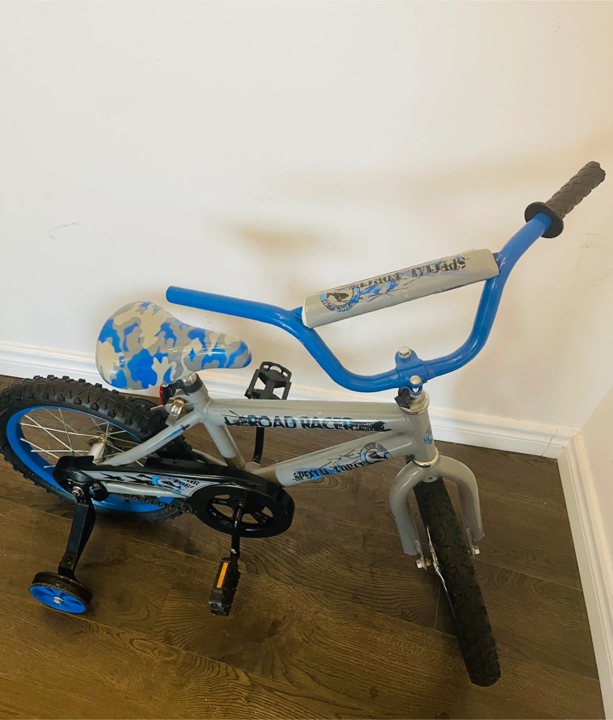 Kids' Road Racer Bike with Training Wheels - photo 3