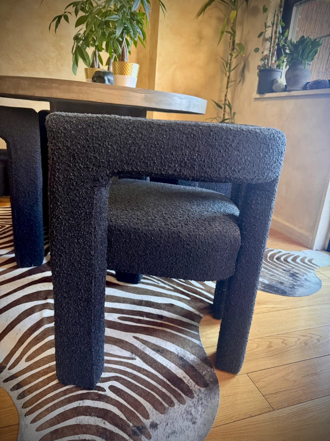 CB2 Set of 4 Black Bouclé Dining Chairs till MARCH 30th! - photo 4