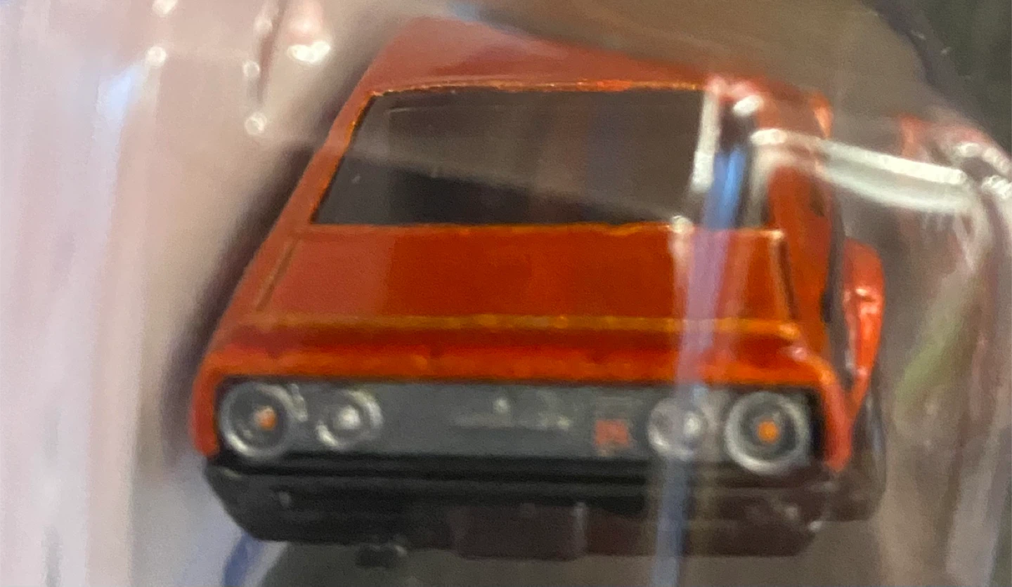 Hot Wheels Nissan Skyline 2000 GT-R Toy Car - photo 4