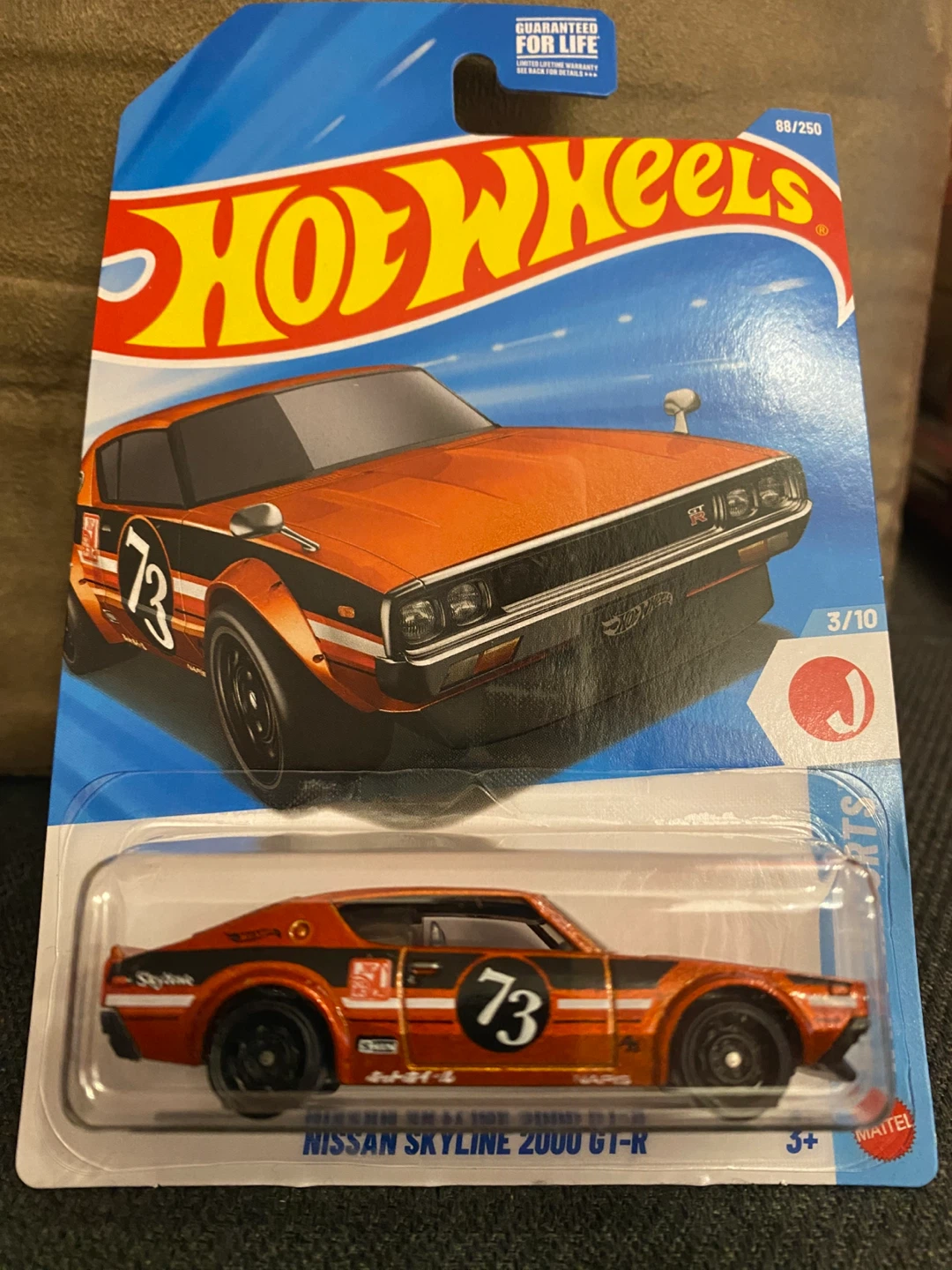 Hot Wheels Nissan Skyline 2000 GT-R Toy Car