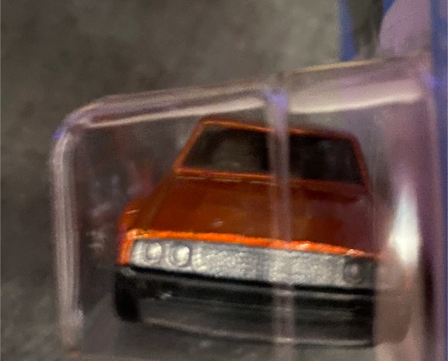 Hot Wheels Nissan Skyline 2000 GT-R Toy Car - photo 3