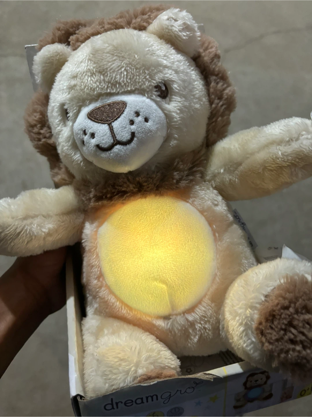 Dreamgro Lion Light & Lullaby Soother Plush Toy - photo 2