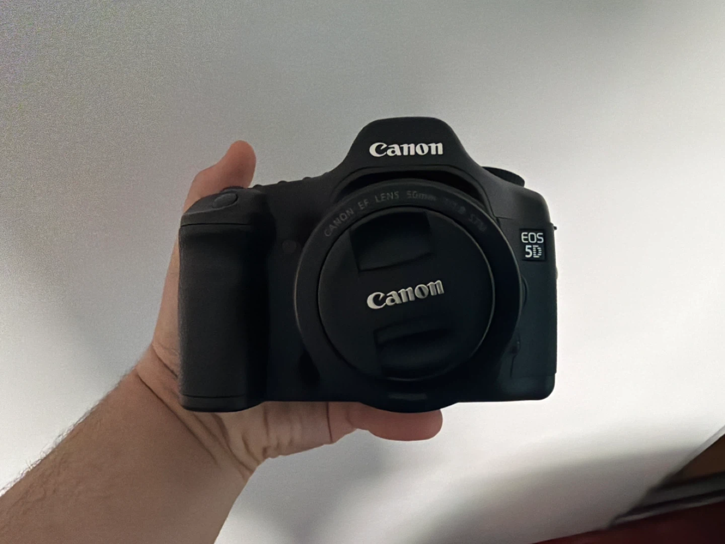 BODY ONLY Canon EOS 5D DSLR Camera