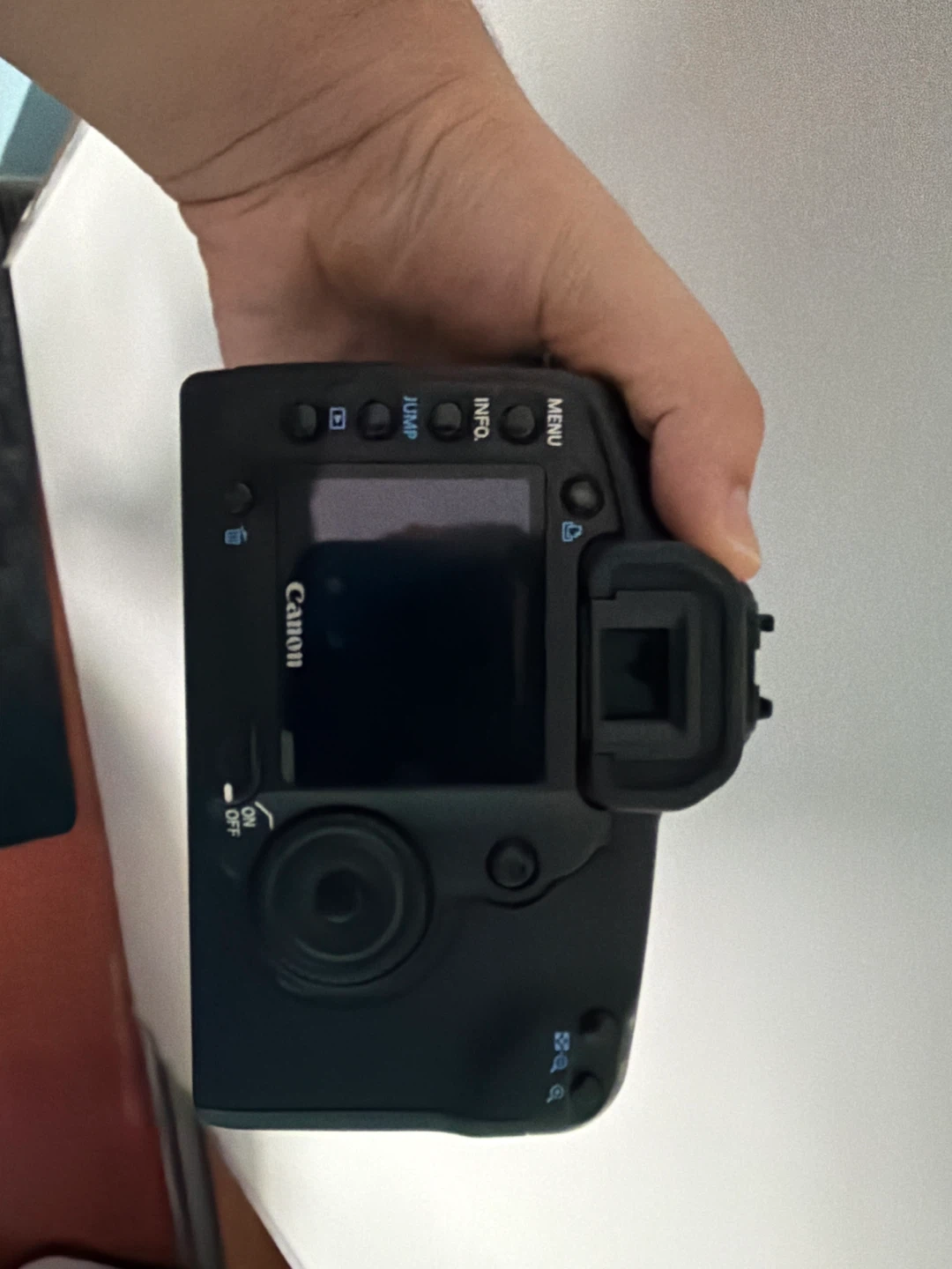 BODY ONLY Canon EOS 5D DSLR Camera - photo 2