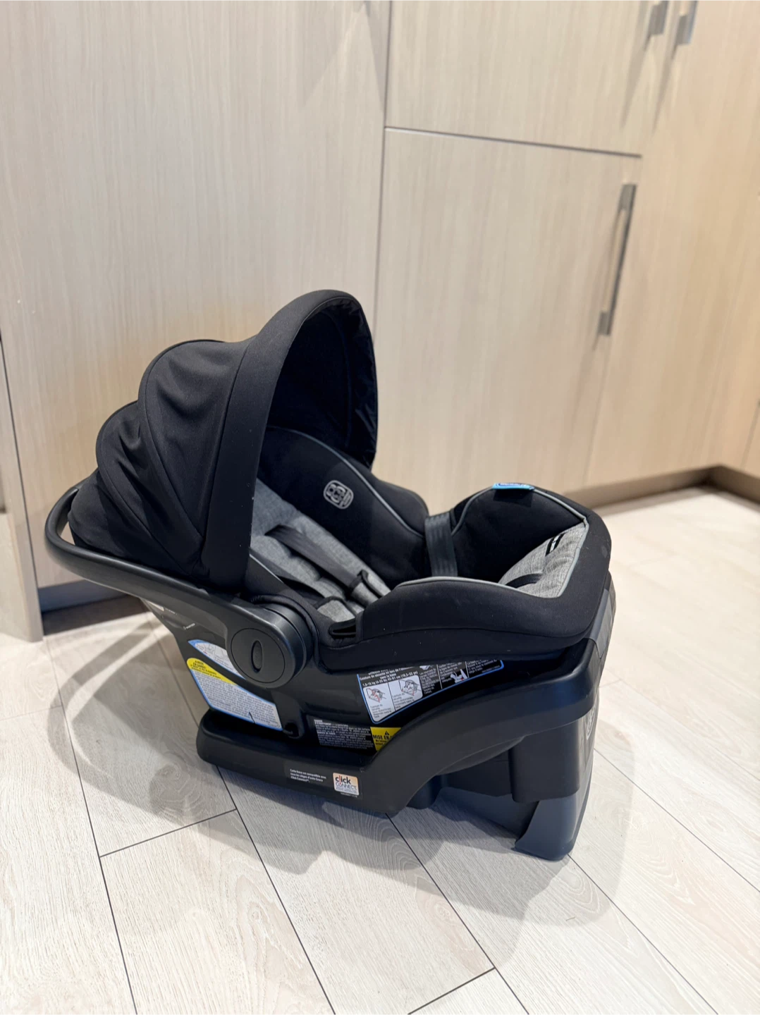 FREE: Graco Infant Car Seat and Stroller System - photo 2
