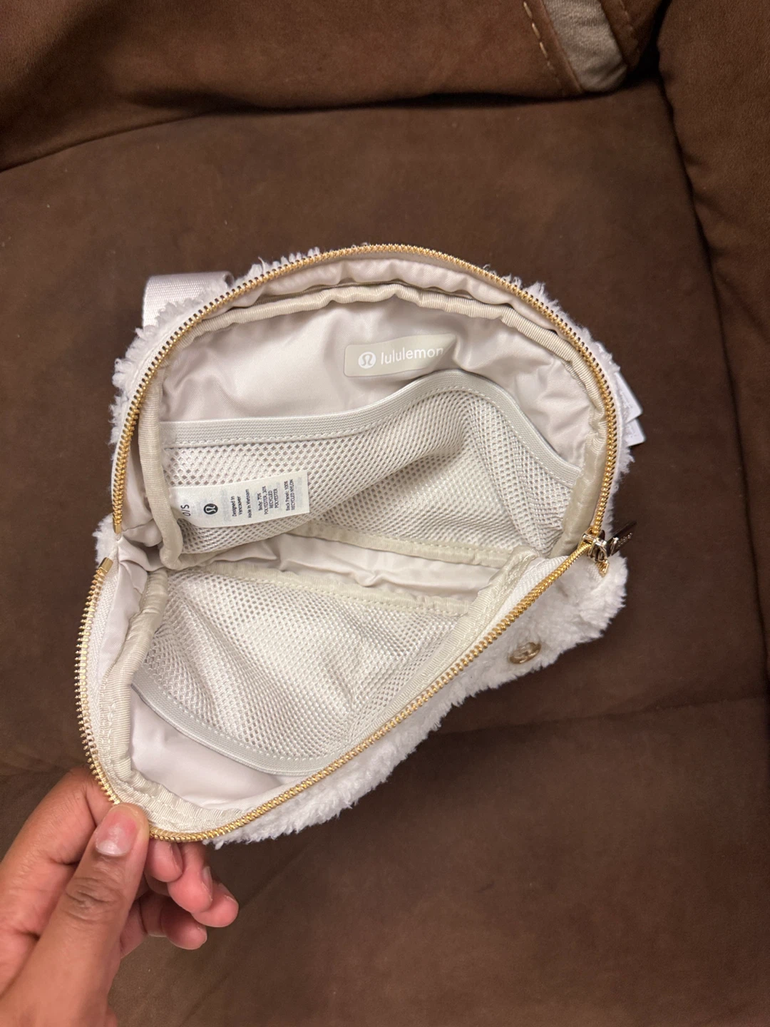 Lululemon Everywhere Belt Bag Cream Sherpa - photo 3