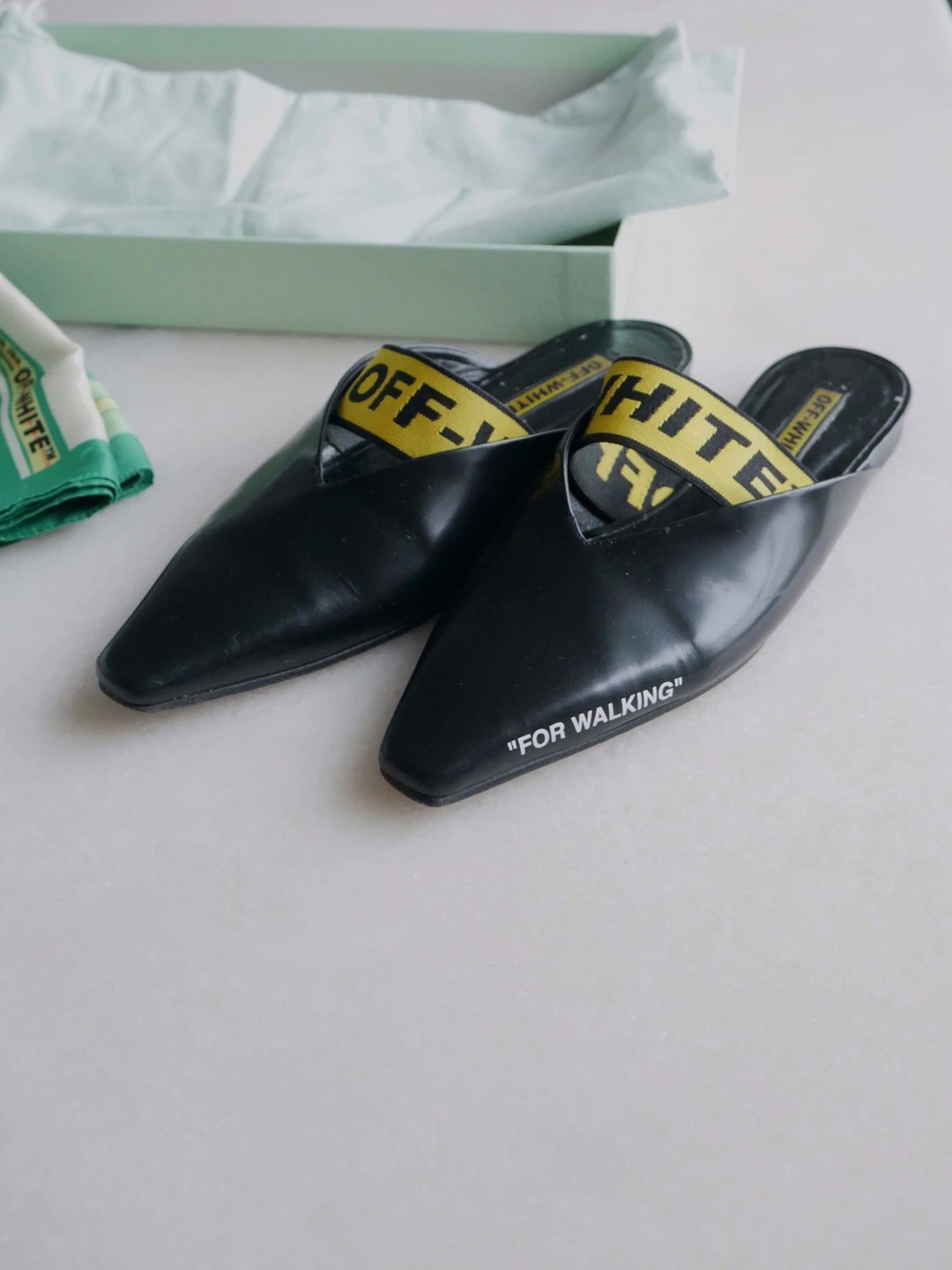 OFF-WHITE Black Pointed Toe Mules with Yellow Strap - photo 4