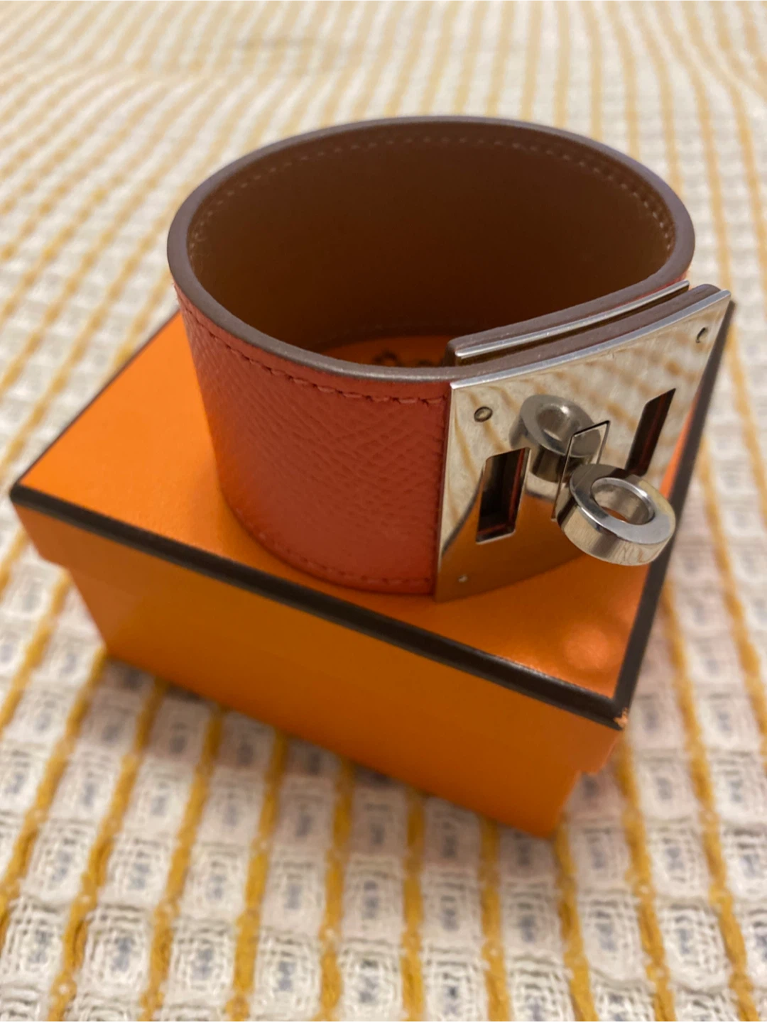 Hermès Collier de Chien Cuff Bracelet Red Leather