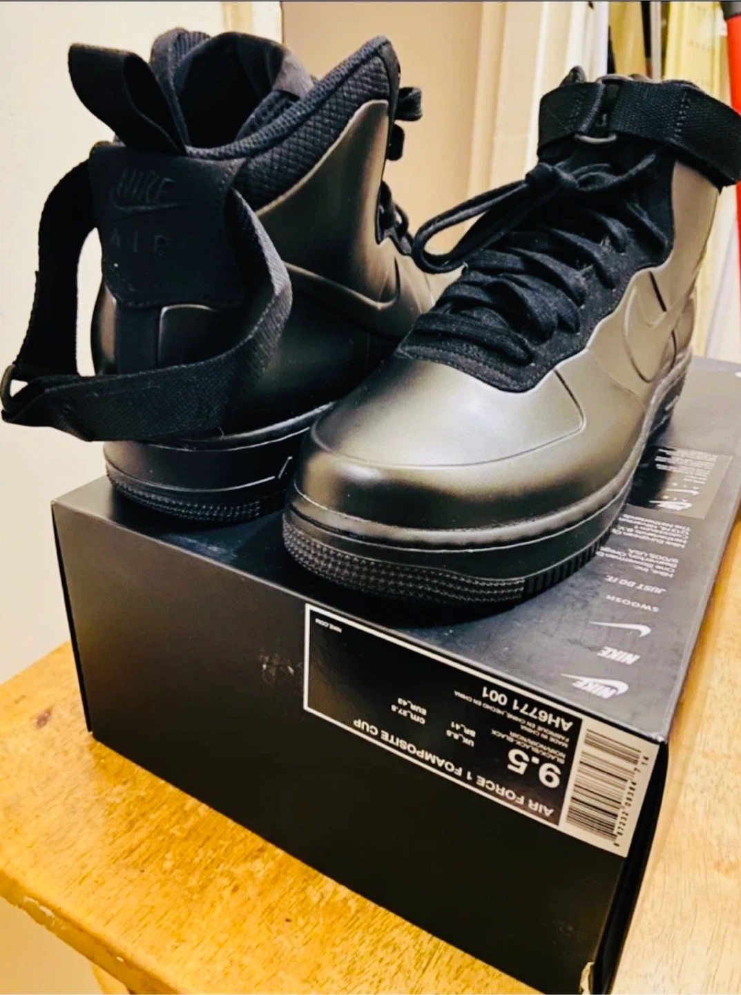 Nike Air Force 1 Foamposite Cup Mid Top Black Sneakers Size 9.5 - photo 2