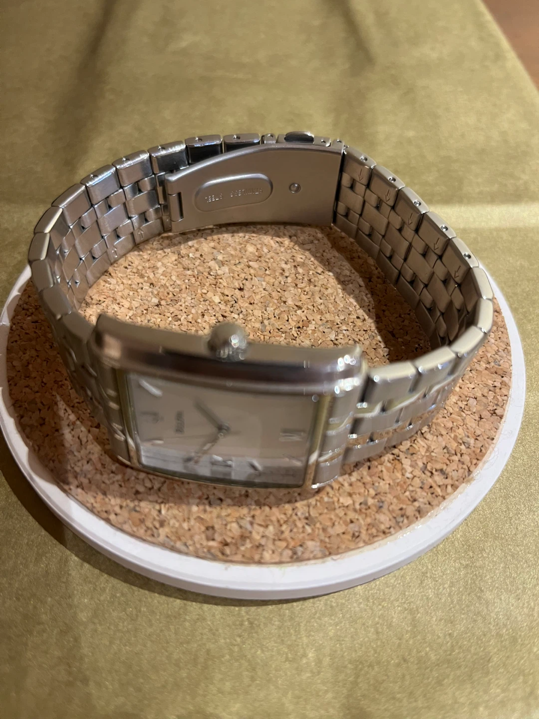 Bulova Rectangle Face Watch - photo 3