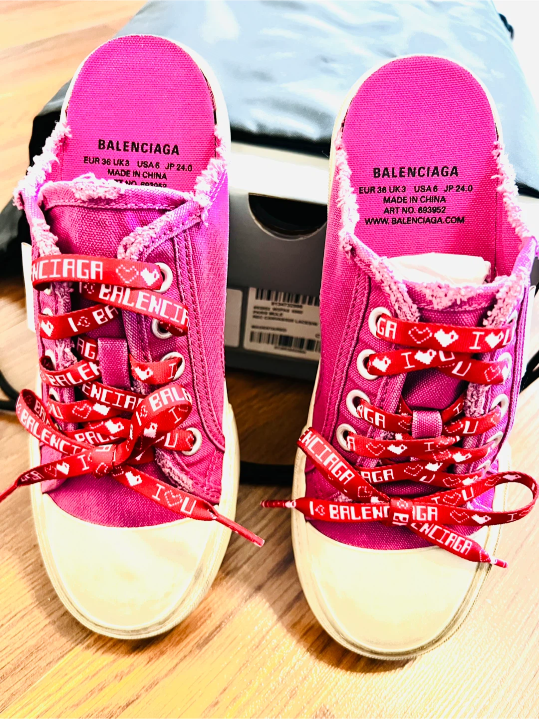 Authentic Balenciaga Magenta Mule Sneakers - photo 2