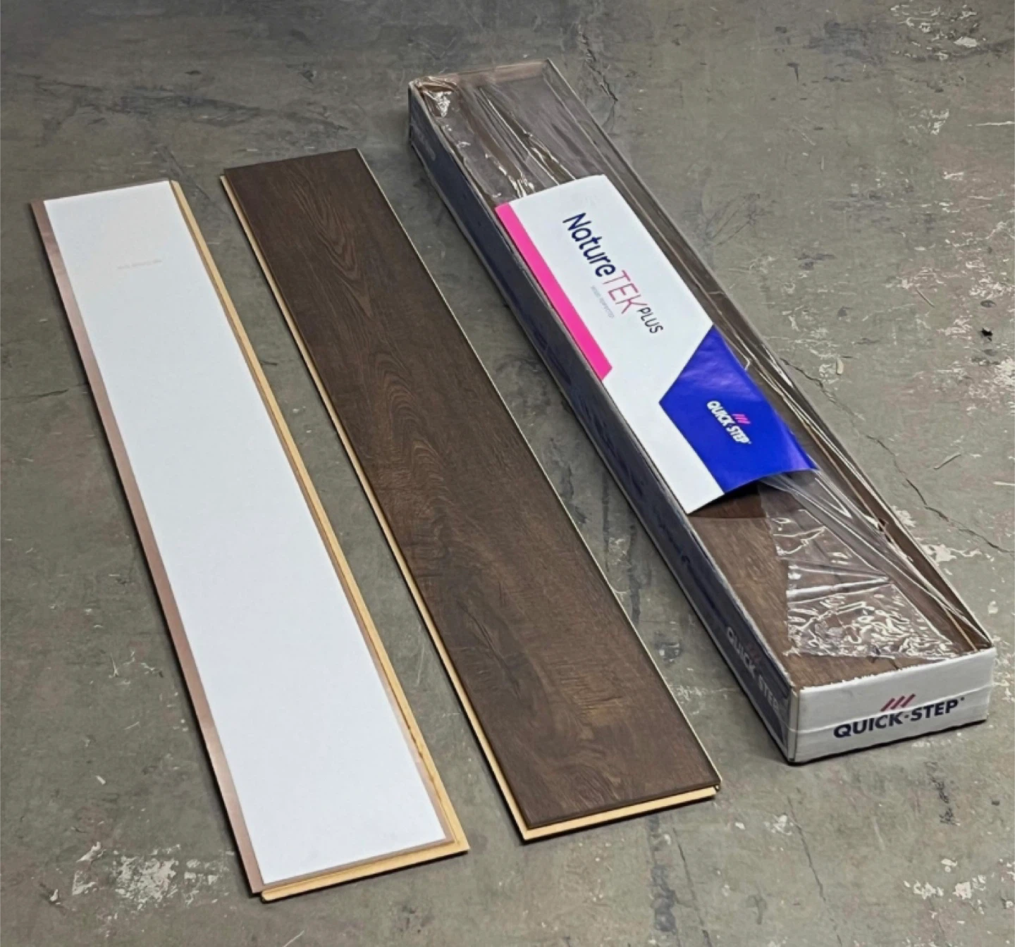 Laminate Flooring (Brand New) – Professional Finish