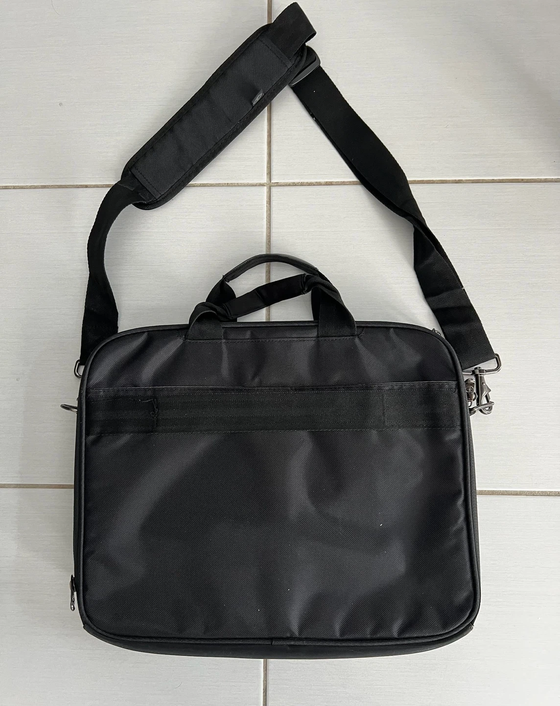 Dell Black Laptop Bag with Shoulder Strap - photo 3