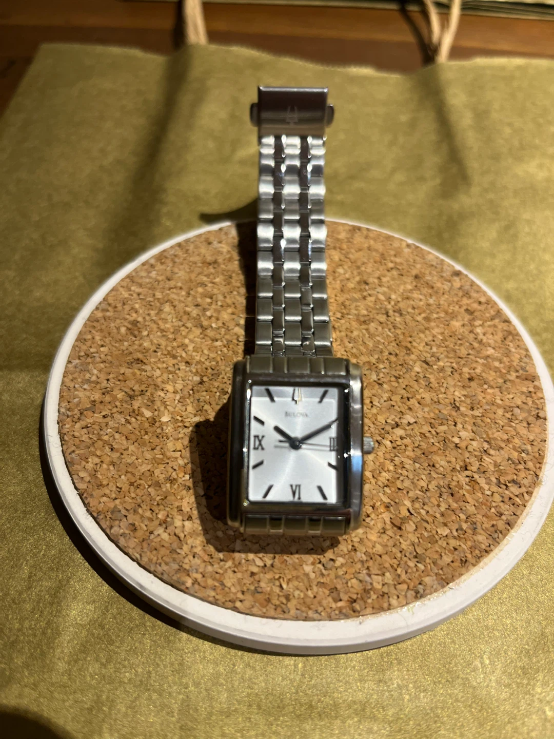 Ladies Bulova Quartz Watch - photo 2