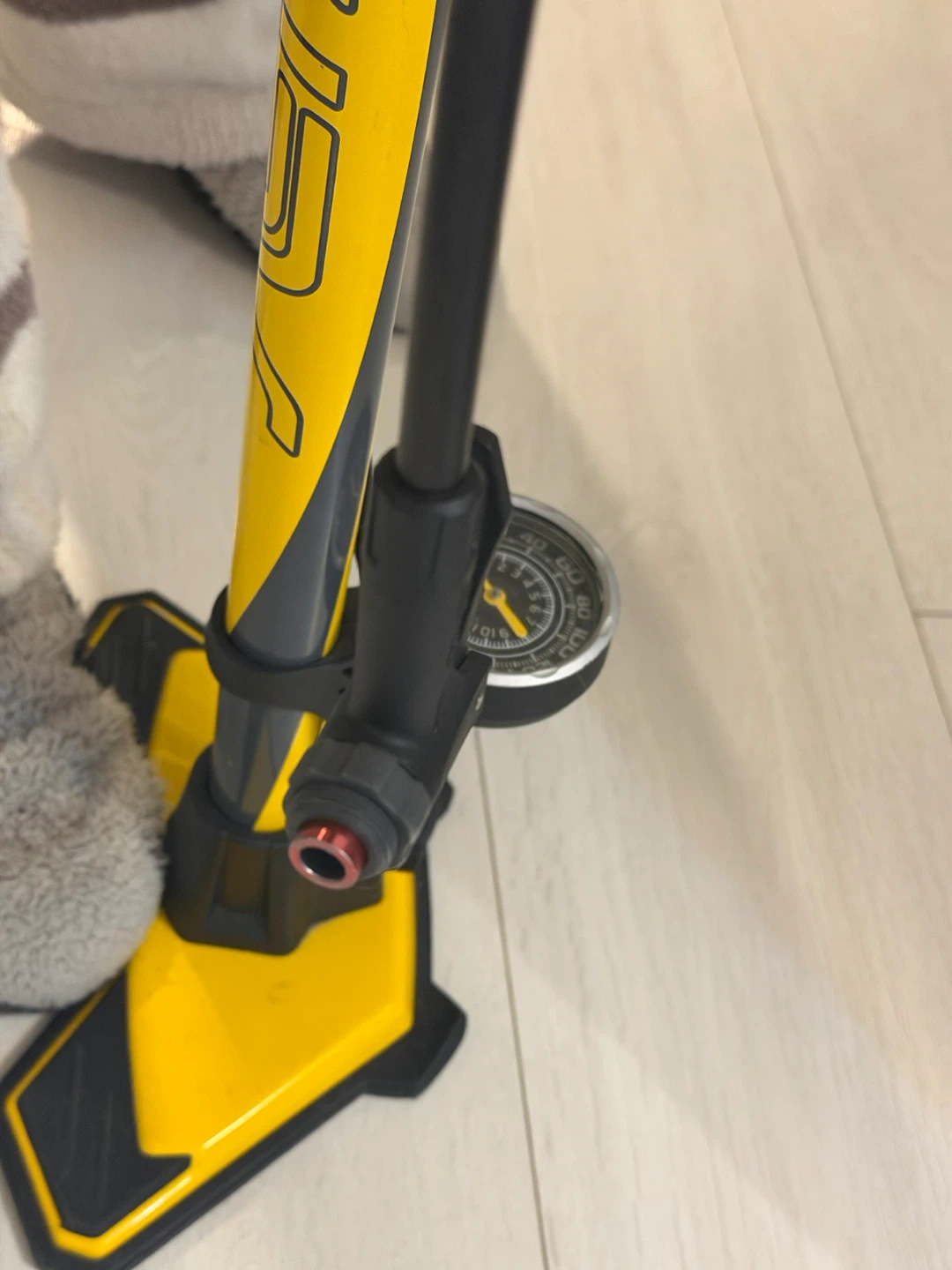 Yellow Floor Bike Pump with Gauge - photo 4