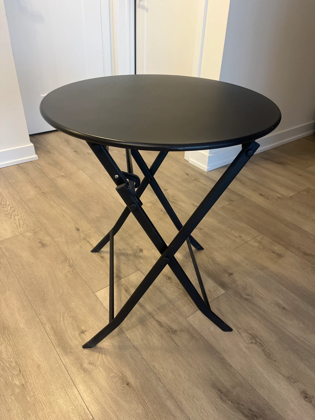 Black Round Folding Bar Table - photo 2