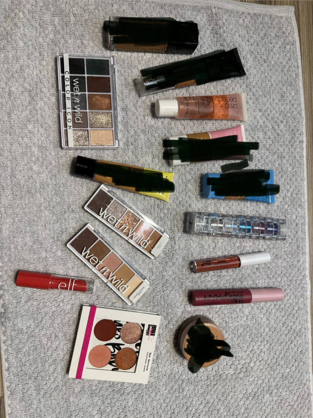 Any for $3 Makeup - eyeshadow, lipgloss - photo 3