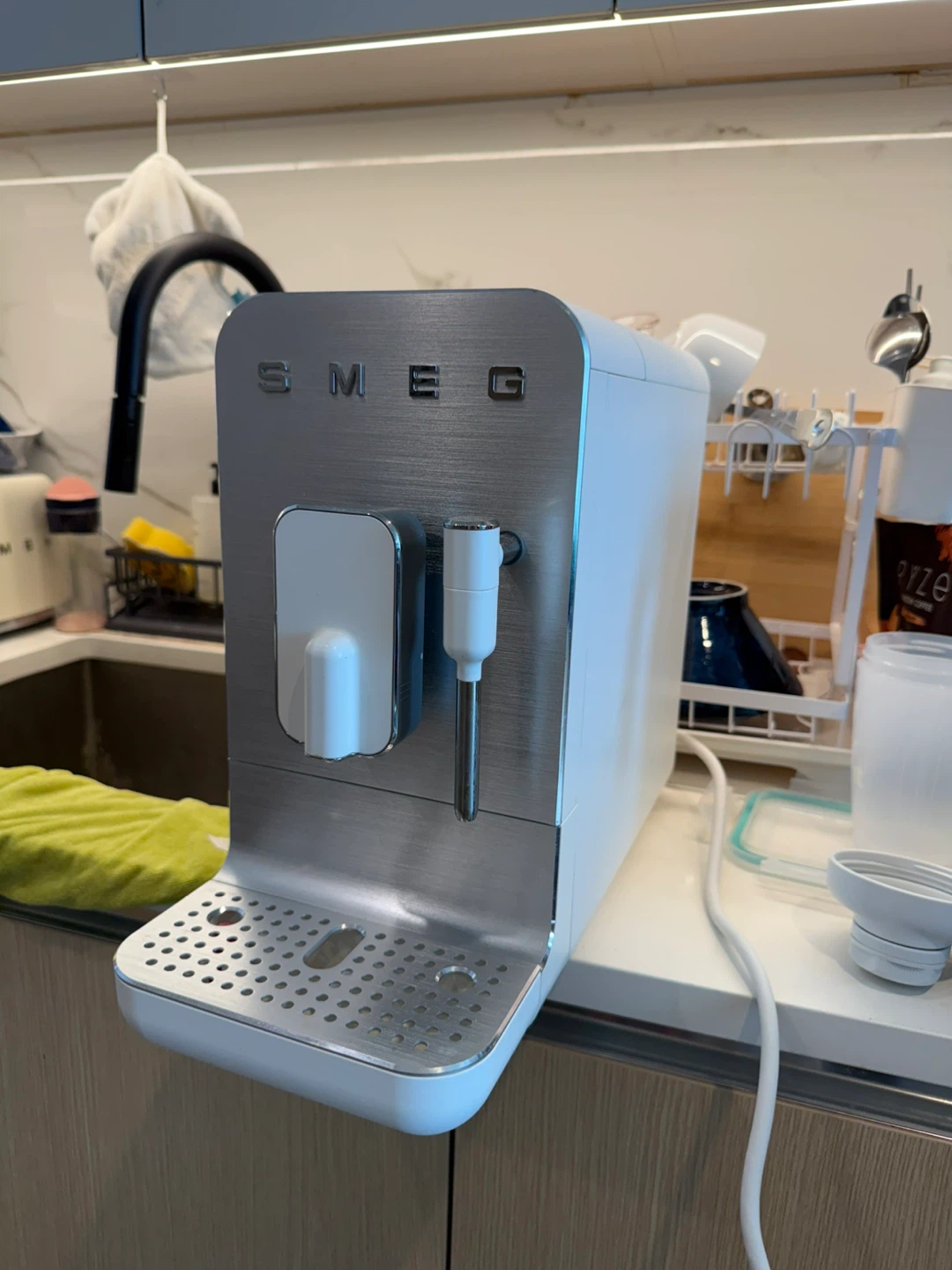 Smeg White Espresso Machine